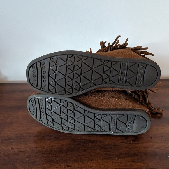 Minnetonka high top moccasin - Picture 3 of 4